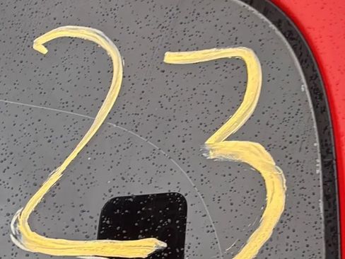 Used 2009 Dodge Challenger SRT8 image 27