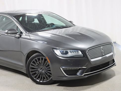 Used 2018 Lincoln MKZ Reserve w/ Technology Package AWD/4WD image 2