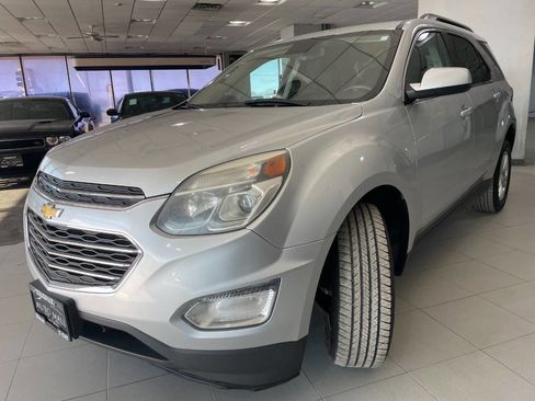 Used 2016 Chevrolet Equinox LT w/ Convenience Package image 3