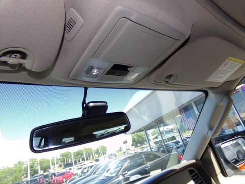 Used 2016 Lincoln Navigator L Select RWD image 69