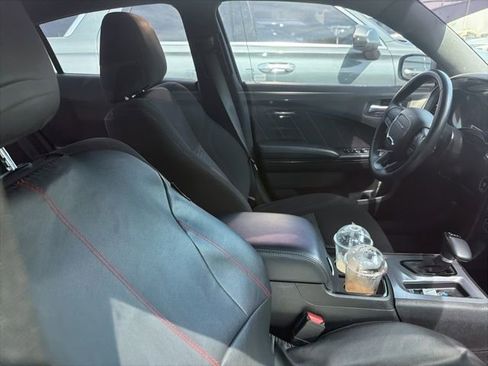 Used 2023 Dodge Charger SXT w/ Blacktop Package image 6