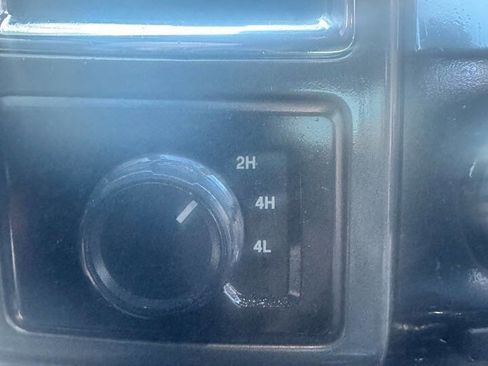 Used 2017 Ford F150 XLT w/ Equipment Group 302A Luxury image 28