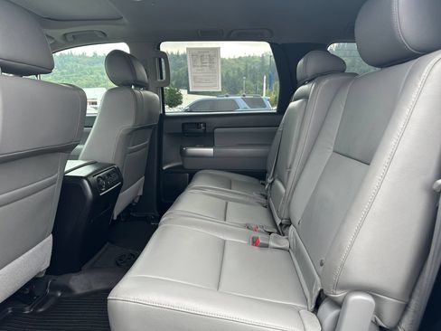 Used 2021 Toyota Sequoia SR5 w/ Premium Package AWD/4WD image 14
