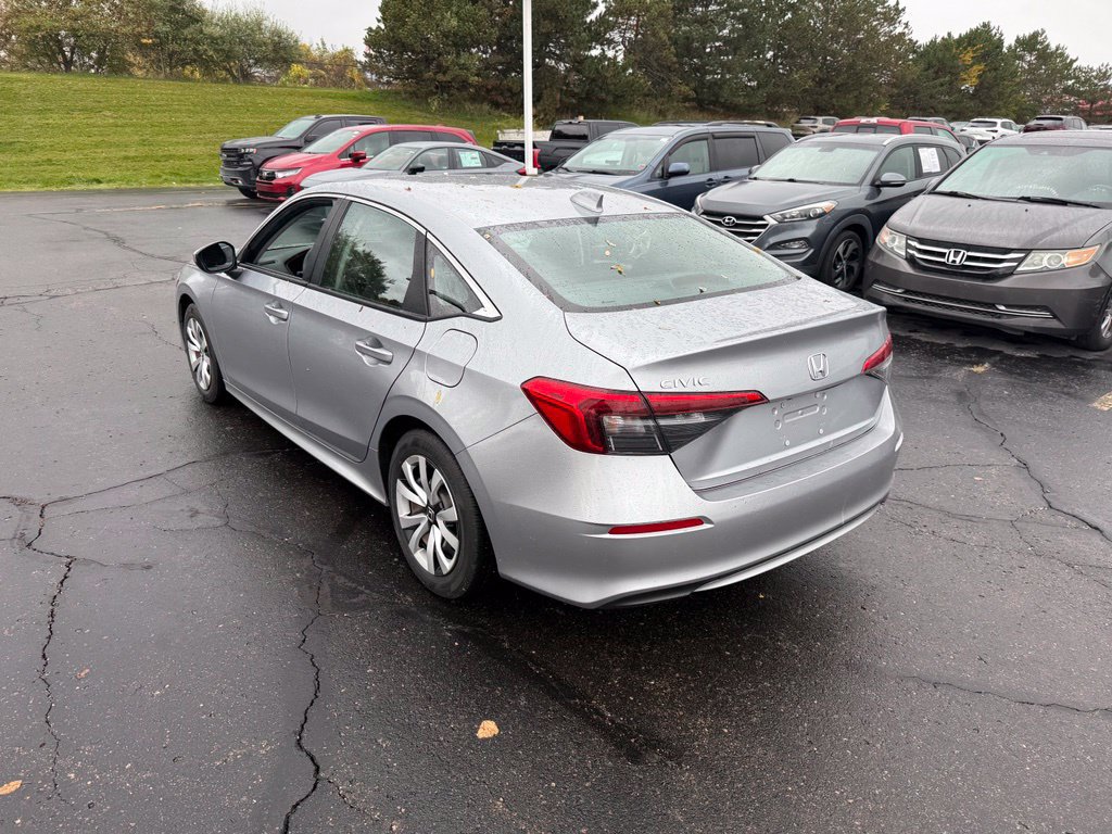 Used 2024 Honda Civic LX image 2