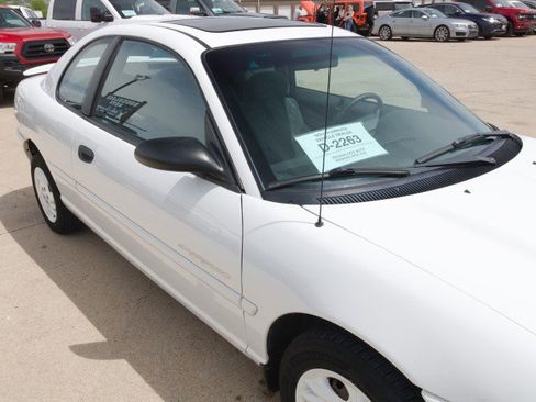 Used 1999 Plymouth Neon Highline FWD image 10