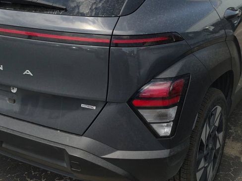 Used 2024 Hyundai Kona SEL AWD/4WD image 9