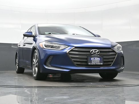 Used 2017 Hyundai Elantra Limited FWD image 30