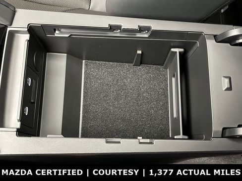 Certified 2025 MAZDA MAZDA3 Hatchback w/Premium Plus Pkg image 26