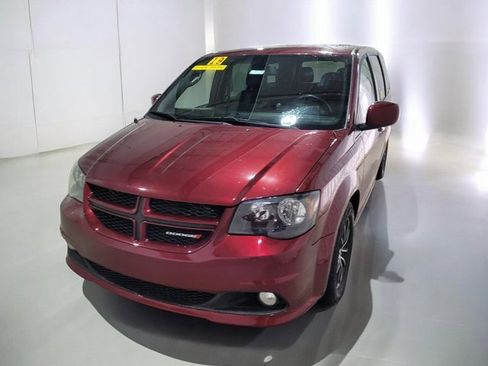 Used 2019 Dodge Grand Caravan GT image 16