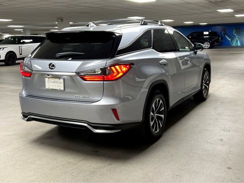 Certified 2022 Lexus RX 350L Premium w/ Premium Package image 7