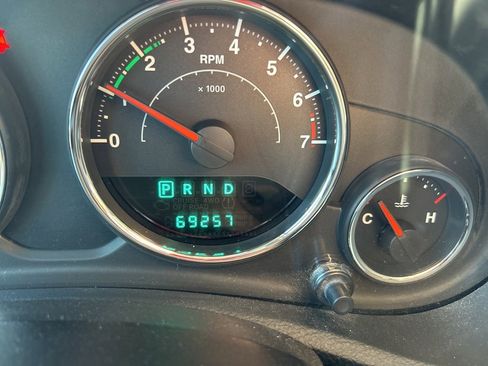 Used 2014 Jeep Wrangler Unlimited Sport w/ Quick Order Package 24S image 10