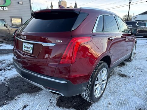 Used 2017 Cadillac XT5 Platinum w/ Driver Assist Package image 3