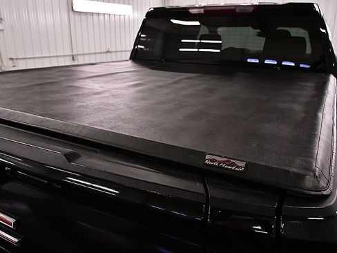 Used 2022 GMC Sierra 1500 Elevation image 13