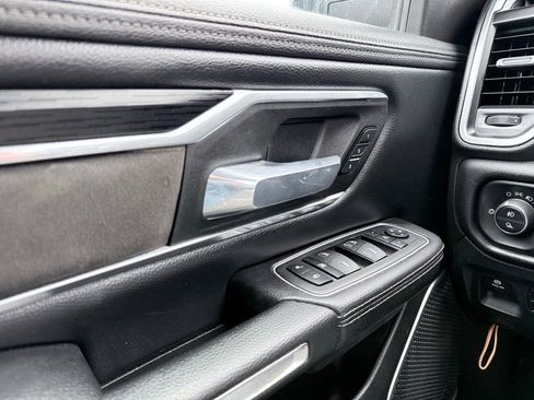 Used 2023 RAM 1500 Laramie image 12