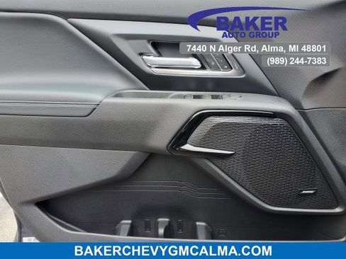 New 2025 Chevrolet Silverado EV LT image 21