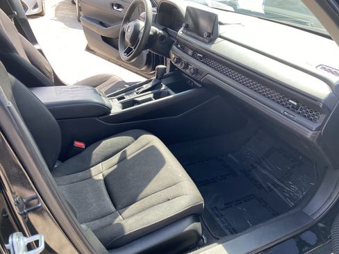 Used 2023 Honda Accord EX image 19