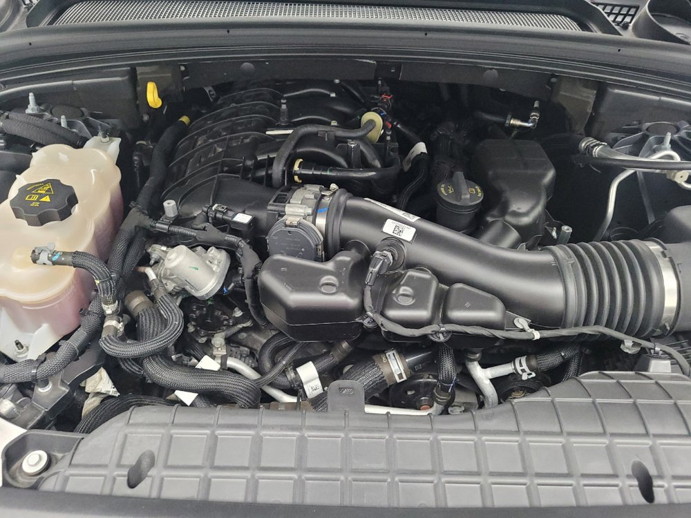 Used 2023 Jeep Grand Cherokee Altitude AWD/4WD image 30