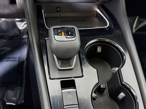 Used 2021 Nissan Rogue Platinum image 10