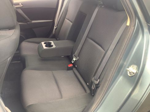 Used 2013 MAZDA MAZDA3 i Touring image 12