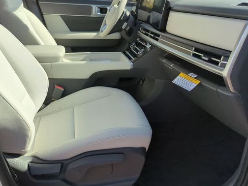 New 2026 Hyundai Santa Fe SE FWD image 22