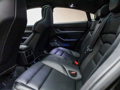 Used 2021 Porsche Taycan Turbo S AWD/4WD image 25