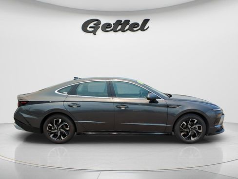 Certified 2025 Hyundai Sonata SEL FWD image 4