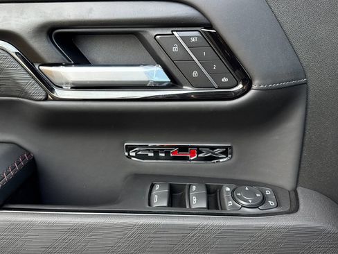 New 2026 GMC Sierra 1500 AT4X AWD/4WD image 11