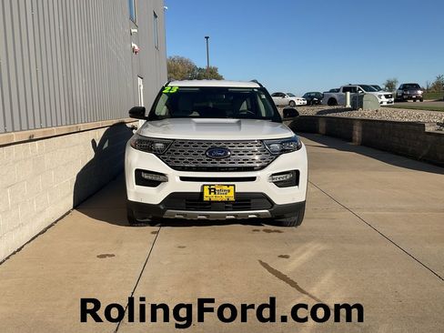 Used 2023 Ford Explorer Limited w/ Equipment Group 301A image 4