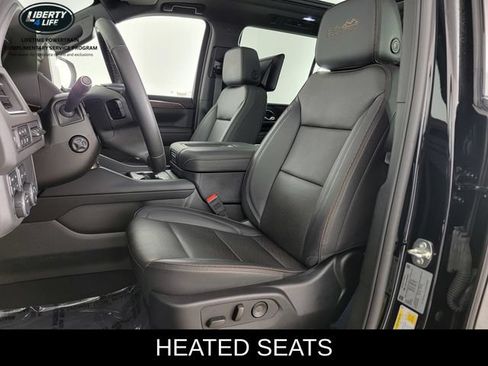 Used 2024 Chevrolet Tahoe High Country AWD/4WD image 12