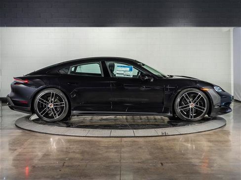 New 2026 Porsche Taycan 4S image 8