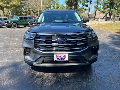 New 2026 Ford Explorer Active AWD/4WD image 2