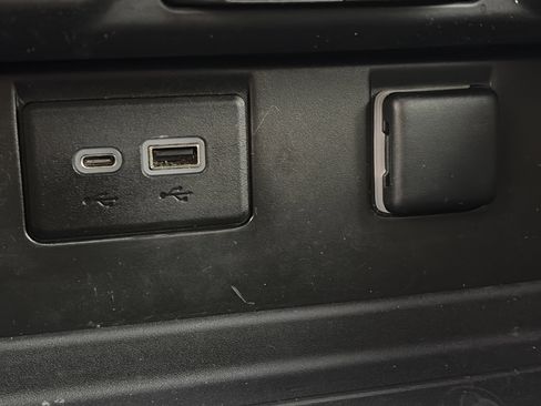 Certified 2022 GMC Yukon XL SLE w/ Max Trailering Package image 23