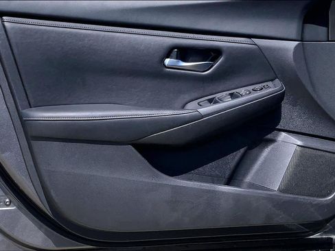 Used 2024 Nissan Sentra SV w/ All-Weather Package FWD image 21