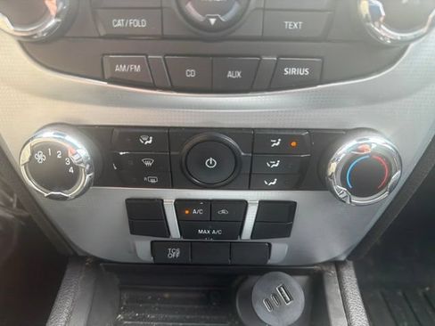 Used 2011 Ford Fusion SE w/ 202A Rapid Spec Order Code FWD image 30
