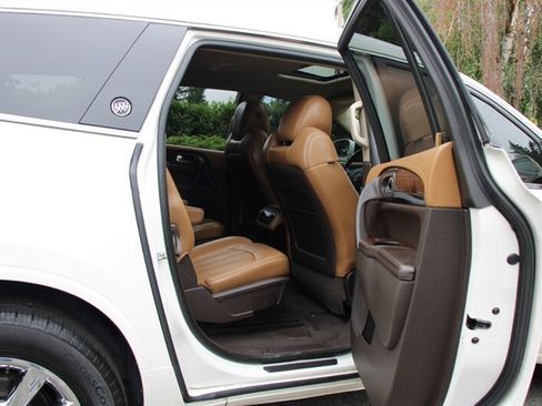 Used 2013 Buick Enclave Premium w/ Trailering Provision Package image 6