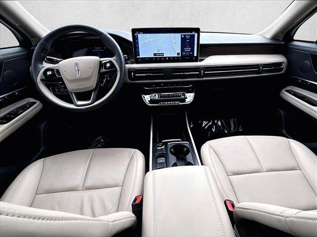 Used 2025 Lincoln Corsair Reserve FWD image 15