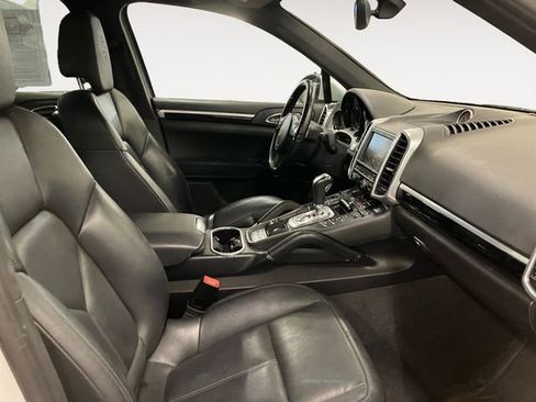 Used 2014 Porsche Cayenne Diesel AWD/4WD image 15