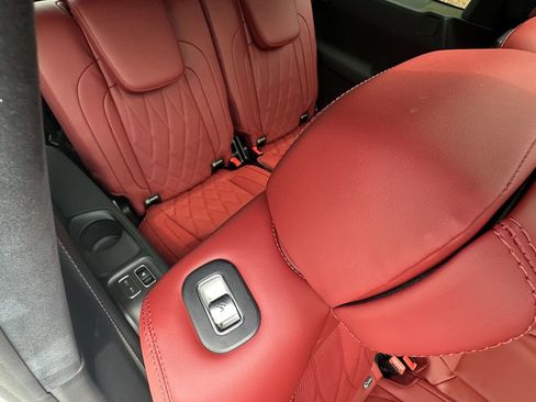 New 2026 Mercedes-Benz GLS 63 AMG 4MATIC image 21