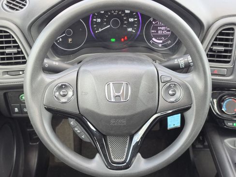 Used 2016 Honda HR-V LX image 16