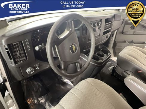 Used 2012 Chevrolet Express 1500 Work Van image 11