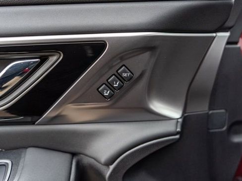 Used 2024 Subaru Outback Limited XT AWD/4WD image 21