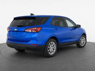 Used 2024 Chevrolet Equinox LS w/ LS Convenience Package