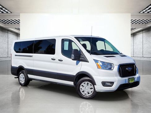 Used 2022 Ford Transit 350 XLT image 2