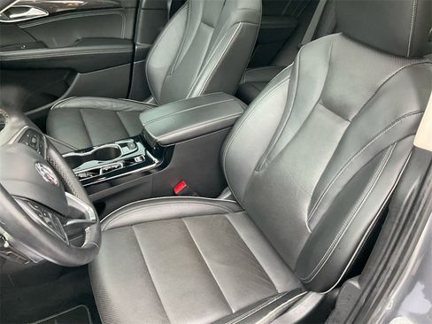 Used 2021 Buick Envision Essence w/ Sport Touring Package image 26