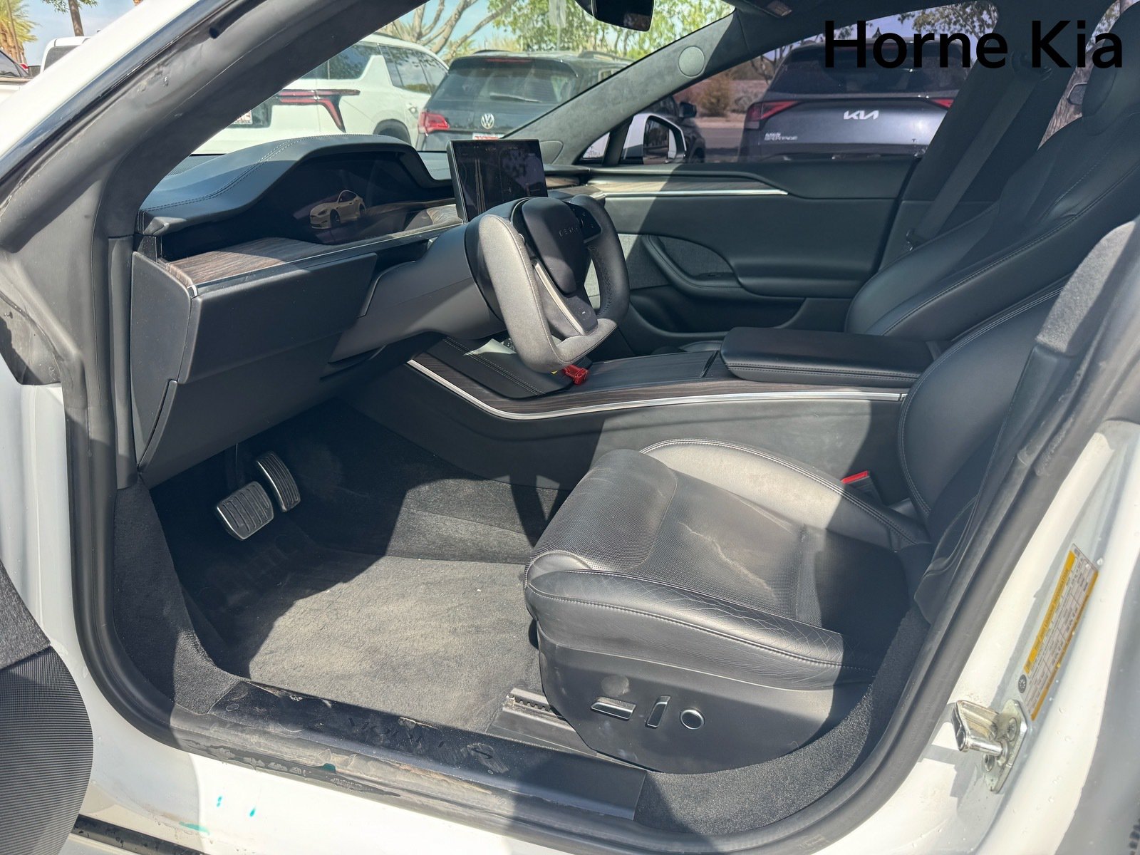 Used 2022 Tesla Model S AWD/4WD image 10