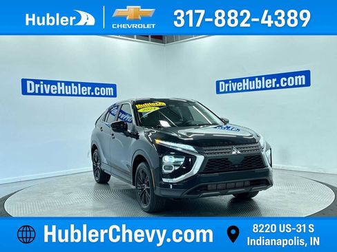 Used 2024 Mitsubishi Eclipse Cross LE AWD/4WD image 1