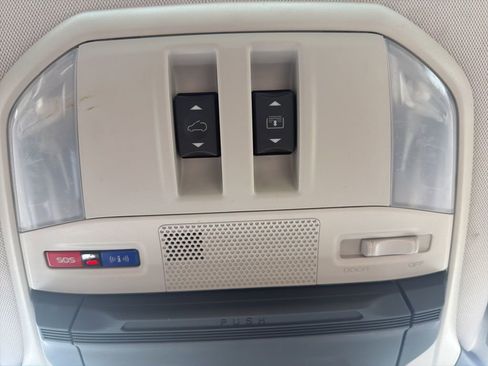 Certified 2023 Subaru Ascent Limited w/ Technology Package image 40