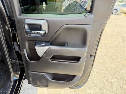 Used 2018 Chevrolet Silverado 1500 LT w/ Midnight Edition AWD/4WD image 37