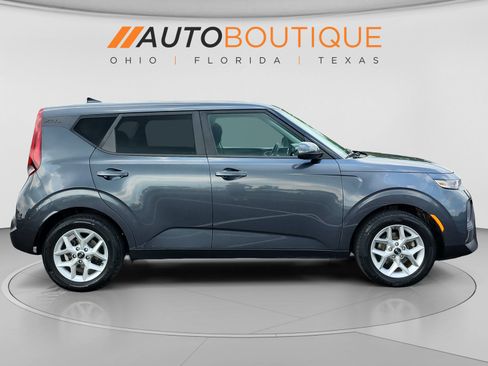 Used 2021 Kia Soul S FWD image 6