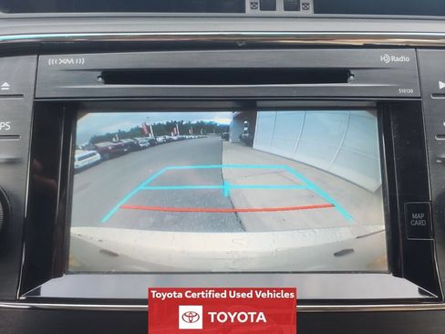 Certified 2016 Toyota Avalon Touring FWD image 19